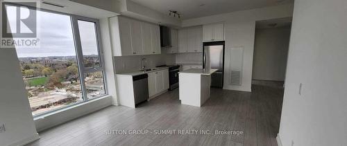 55 Duke Street W, Kitchener, ON - Indoor Photo Showing Kitchen With Stainless Steel Kitchen