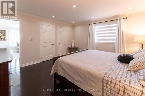 79 Avondale Drive, Clarington, ON - Indoor Photo Showing Bedroom