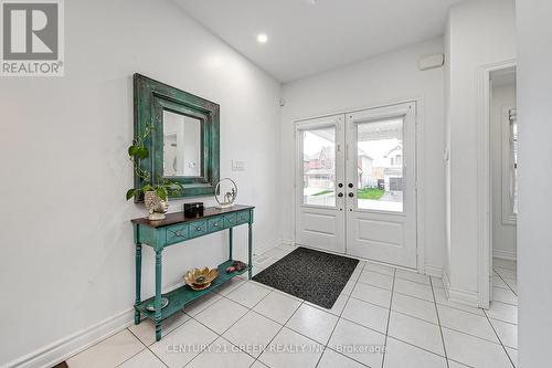 185 Shephard Avenue, New Tecumseth, ON - Indoor Photo Showing Other Room