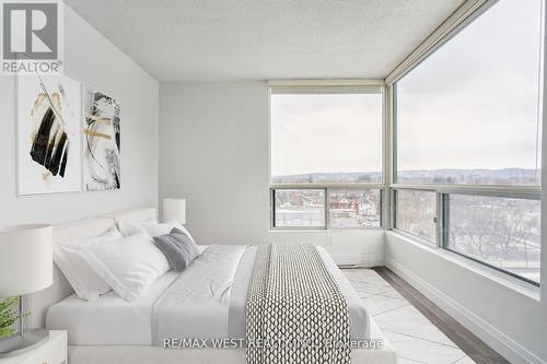 904 - 75 Ellen Street, Barrie, ON - Indoor Photo Showing Bedroom