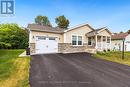 84 New York Avenue, Wasaga Beach, ON  - Outdoor With Facade 