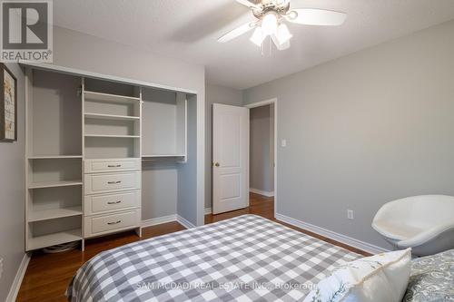 3350 Nutcracker Drive, Mississauga, ON - Indoor Photo Showing Bedroom