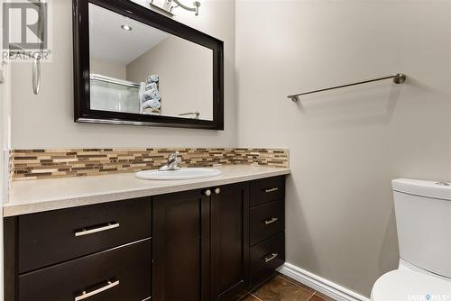 1242 Highwood Avenue, Buena Vista, SK - Indoor Photo Showing Bathroom