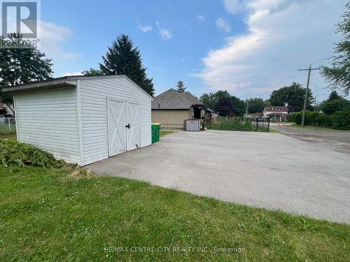 DRIVEWAY FOR 4 VEHICLES - SHED - 3670 Concession Drive, Southwest Middlesex, ON - Outdoor