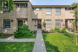 56 - 642 WONDERLAND ROAD S  London, ON N6H 4Y8