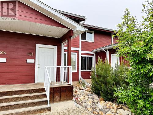 1716 Willowbrook Crescent Unit# 205, Dawson Creek, BC - Outdoor