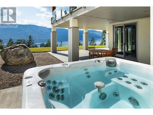 4323 Finch Road, Lake Country, BC - Outdoor