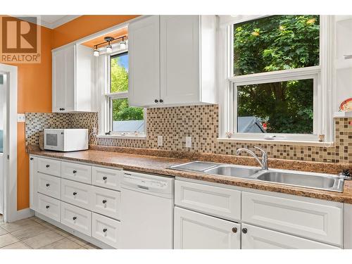 2890 Okanagan Street Lot# 4, Armstrong, BC - Indoor Photo Showing Kitchen With Double Sink