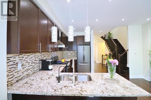 86 Lady Evelyn Crescent, Brampton, ON - Indoor Photo Showing Kitchen With Upgraded Kitchen