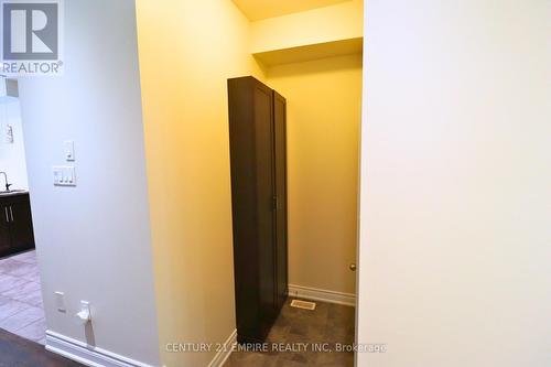 86 Lady Evelyn Crescent, Brampton, ON - Indoor Photo Showing Other Room