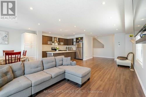 17 Francesco Street, Brampton, ON - Indoor Photo Showing Living Room