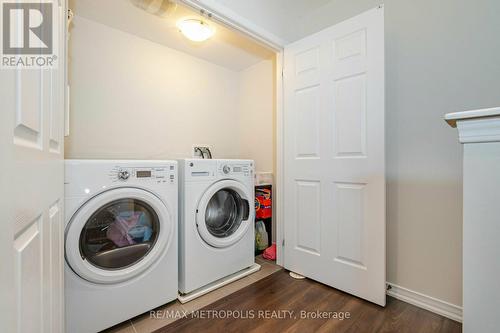 17 Francesco Street, Brampton, ON - Indoor Photo Showing Laundry Room