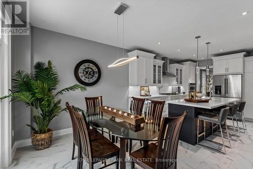 925 Eagle Ridge Drive, Oshawa, ON - Indoor Photo Showing Dining Room