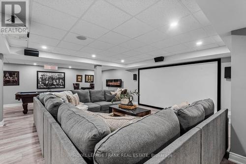 925 Eagle Ridge Drive, Oshawa, ON - Indoor