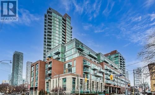 2108 - 112 George Street, Toronto, ON - Outdoor With Facade