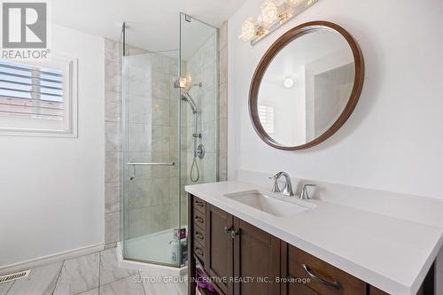 12 Trevino Circle, Barrie, ON - Indoor Photo Showing Bathroom