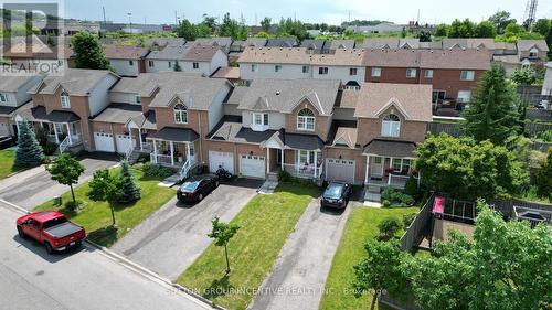 12 Trevino Circle, Barrie, ON - Outdoor With Facade