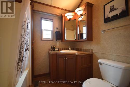 20 Chipewa Trail, Wasaga Beach, ON - Indoor Photo Showing Bathroom