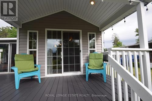 20 Chipewa Trail, Wasaga Beach, ON - Outdoor With Deck Patio Veranda With Exterior