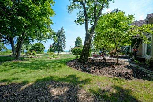 1059 Scenic Drive, Hamilton, ON - Outdoor