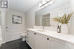 clean and modern ensuite - 