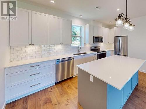 205-7440 Nootka Street, Powell River, BC - Indoor Photo Showing Kitchen With Upgraded Kitchen