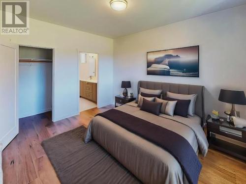 205-7440 Nootka Street, Powell River, BC - Indoor Photo Showing Bedroom