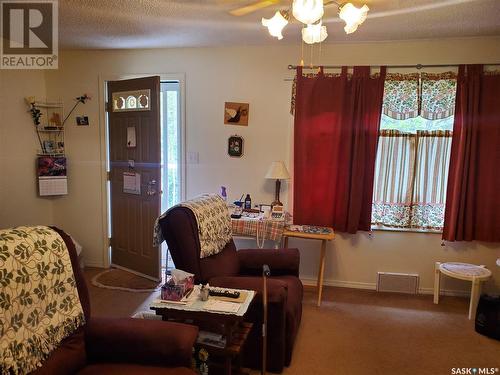 3160 Rutland Avenue, Gull Lake, SK - Indoor Photo Showing Other Room