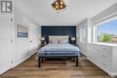 103 Great Oak Trail, Hamilton, ON - Indoor Photo Showing Bedroom