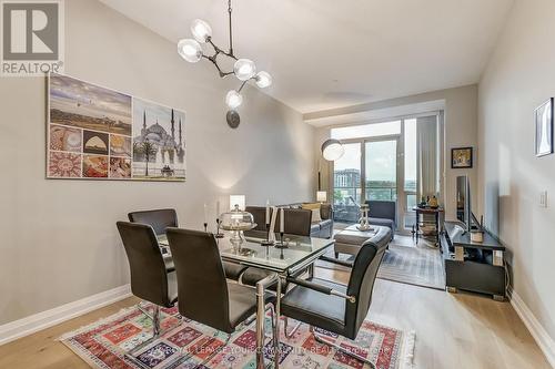 803 - 11 Bronte Road, Oakville, ON - Indoor Photo Showing Dining Room