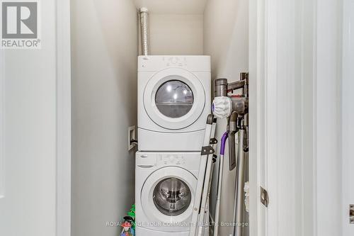 803 - 11 Bronte Road, Oakville, ON - Indoor Photo Showing Laundry Room