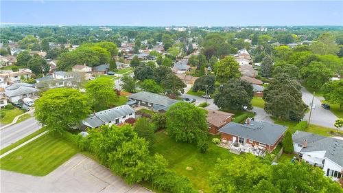 4 Edinburgh Drive, St. Catharines, ON - Outdoor With View