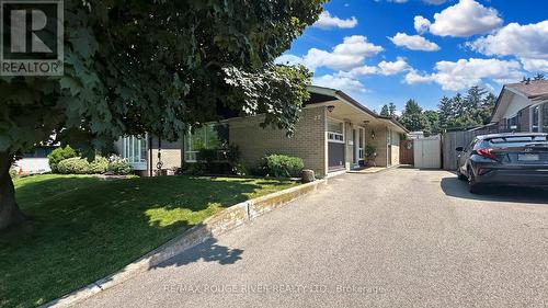 27 Shoreland Crescent, Toronto (Woburn), ON - Outdoor