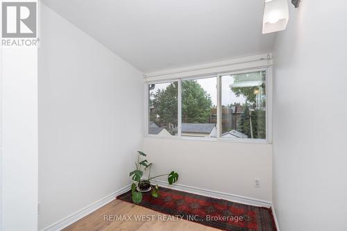 55 Lynd Avenue, Toronto, ON - Indoor Photo Showing Other Room