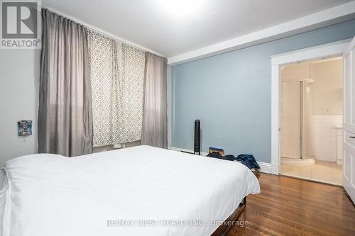 55 Lynd Avenue, Toronto, ON - Indoor Photo Showing Bedroom