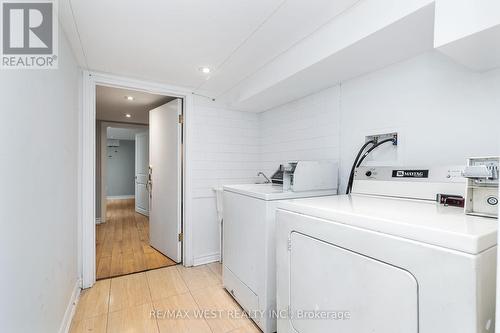 55 Lynd Avenue, Toronto, ON - Indoor Photo Showing Laundry Room