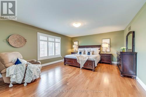 2018 Heatherwood Drive, Oakville, ON - Indoor Photo Showing Bedroom