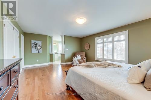 2018 Heatherwood Drive, Oakville, ON - Indoor Photo Showing Bedroom