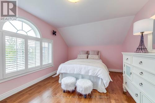 2018 Heatherwood Drive, Oakville, ON - Indoor Photo Showing Bedroom