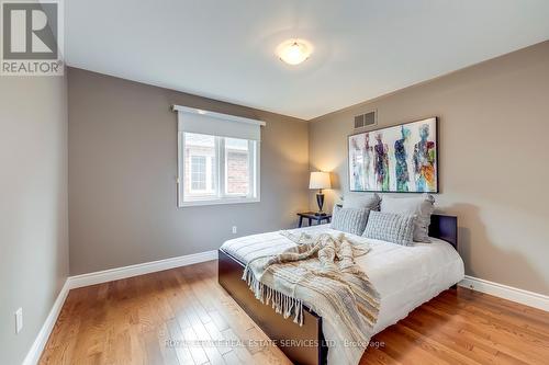 2018 Heatherwood Drive, Oakville, ON - Indoor Photo Showing Bedroom