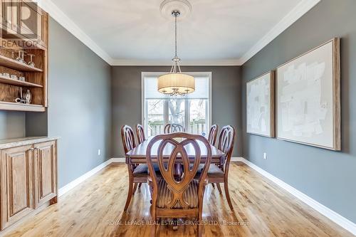 2018 Heatherwood Drive, Oakville, ON - Indoor Photo Showing Dining Room