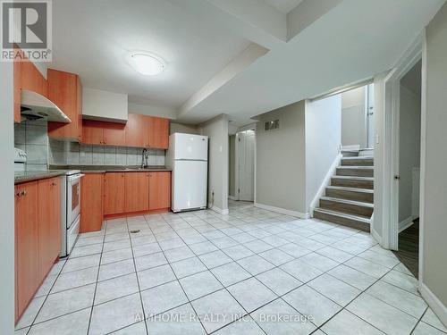 42 Seagrave Crescent, Toronto, ON - Indoor Photo Showing Kitchen