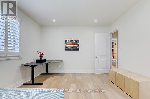 3410 Charmaine Heights, Mississauga (Mississauga Valleys), ON - Indoor Photo Showing Other Room