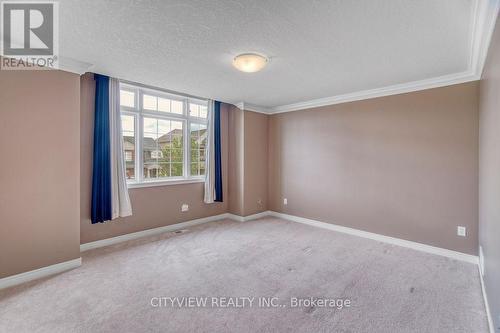 1348 Baseline Road, Hamilton, ON - Indoor Photo Showing Other Room