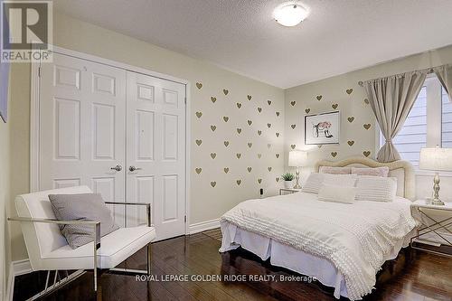 224 The Meadows Avenue, Markham, ON - Indoor Photo Showing Bedroom