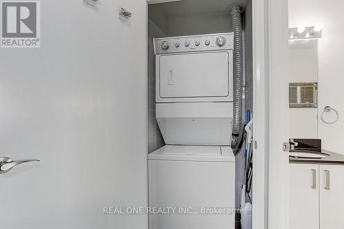 2104 - 2910 Highway 7 Road W, Vaughan, ON -  Photo Showing Laundry Room