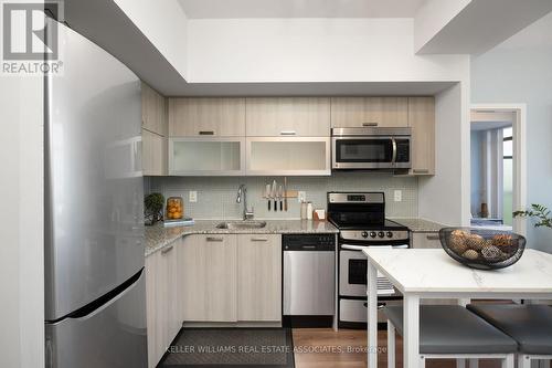 Ph11E - 36 Lisgar Street, Toronto, ON - Indoor Photo Showing Kitchen With Stainless Steel Kitchen
