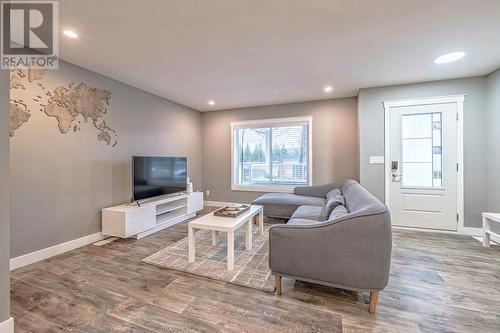 31 Garmisch Road Lot# 15, Vernon, BC - Indoor Photo Showing Living Room