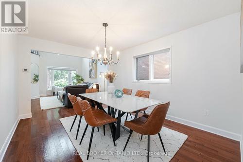 4778 Crystal Rose Drive, Mississauga, ON - Indoor Photo Showing Dining Room