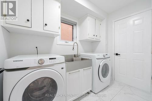 4778 Crystal Rose Drive, Mississauga, ON - Indoor Photo Showing Laundry Room